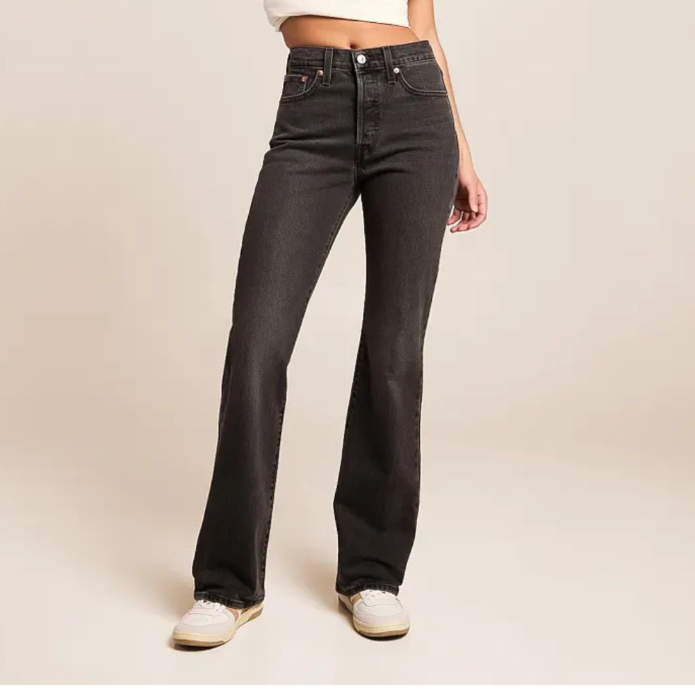 Levi’s Wedgie Bootcut - Cropped
